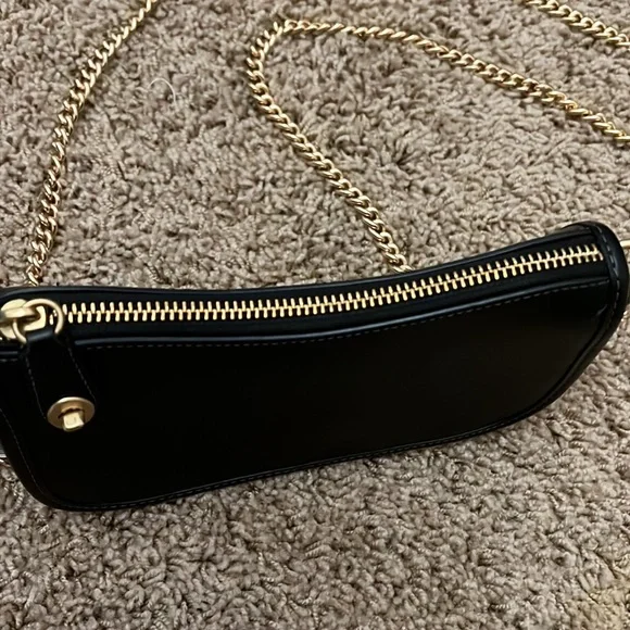 SOLD.          Coach boutique Swinger 20 genuine glovetan Italian leather - Picture 6 of 15